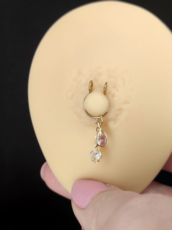 2 Stk. Fake Nippelpiercing Gold mit Herz-Zirkonia und zusätzlichem Tropfen-Zirkon (2 Stk.)