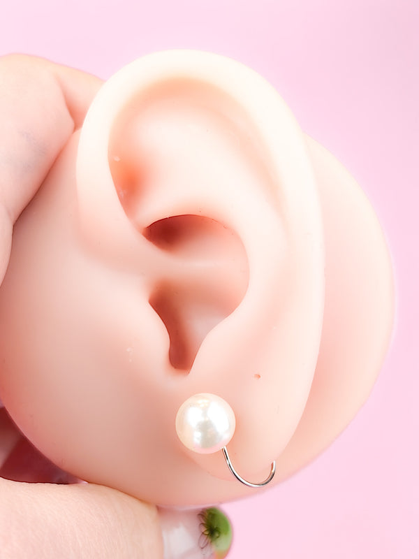 Fake Piercing Earring with Pearl